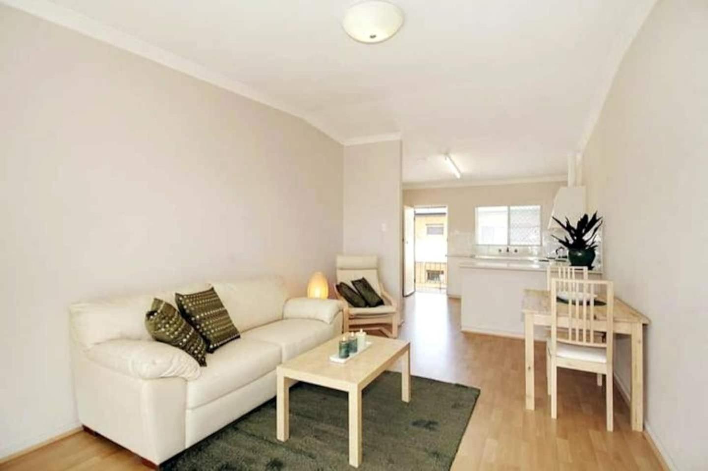 Acacia Holiday&Business Stay Perth Exterior foto