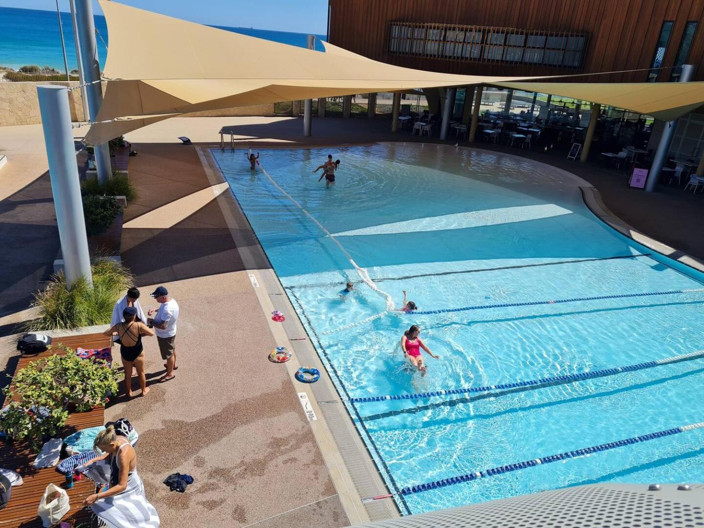 Acacia Holiday&Business Stay Perth Exterior foto